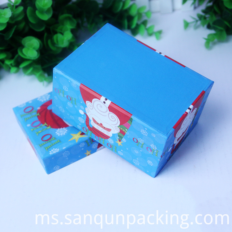 Kotak hadiah Gift Box